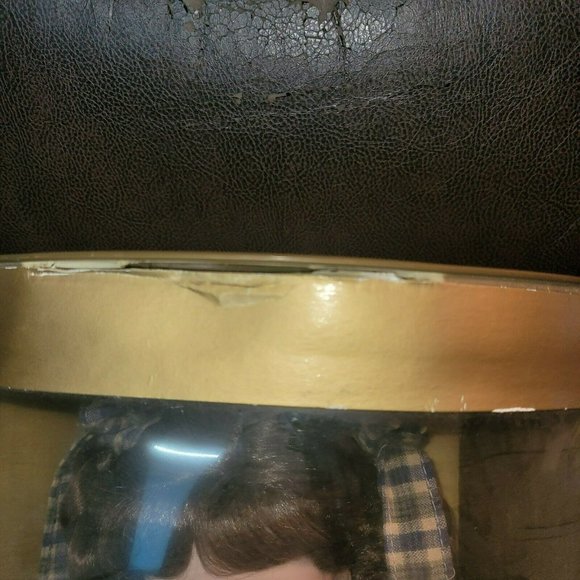 RARE Hard to Find New, Never Opened Collectible Memories Porcelain Doll "Kari" - Picture 2 of 6